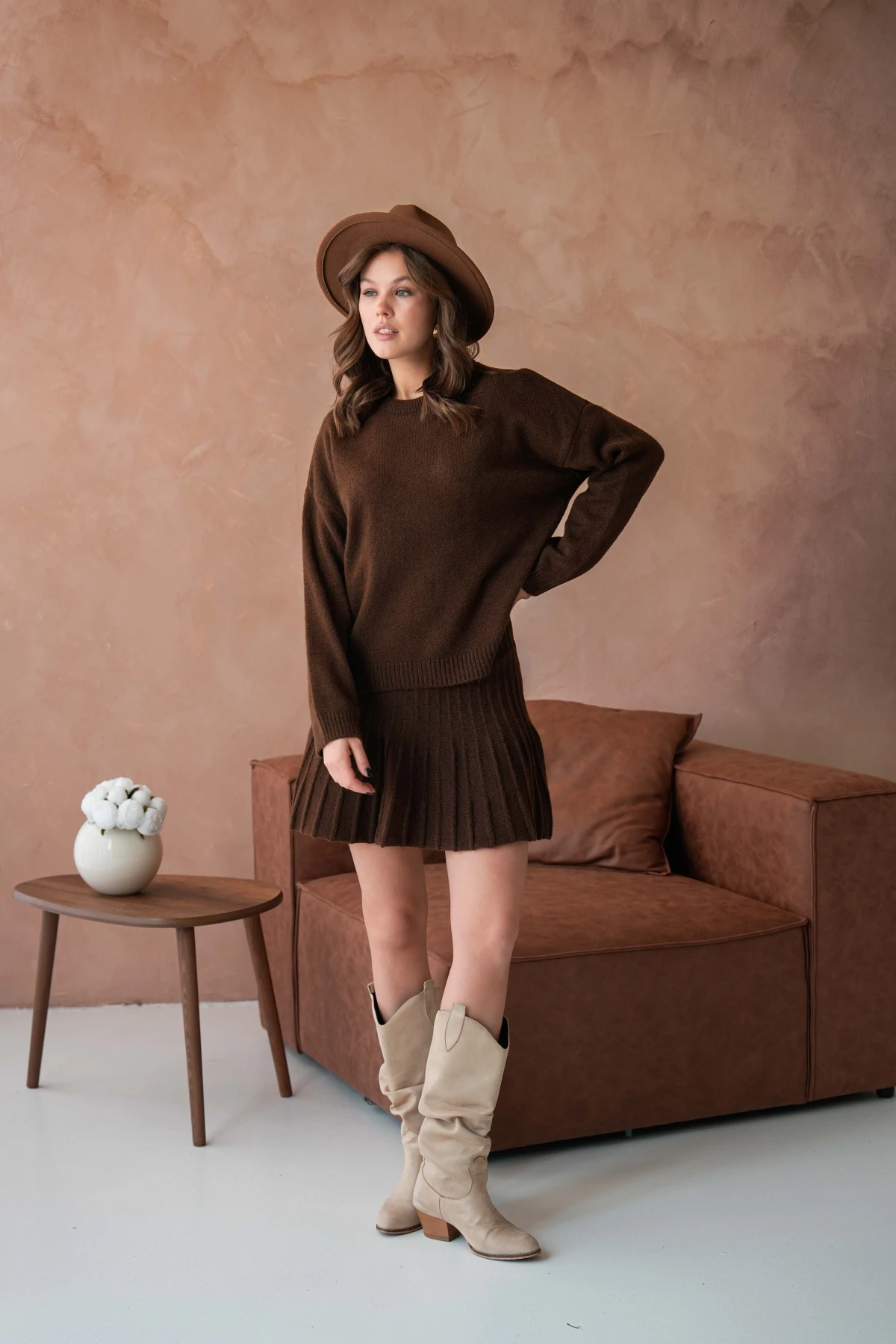 Kadın Bisiklet Yaka Etekli İkili Triko Takım