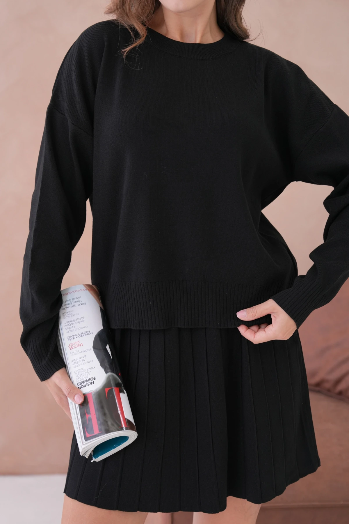 Kadın Bisiklet Yaka Kazak Kısa Etek İkili Triko Takım