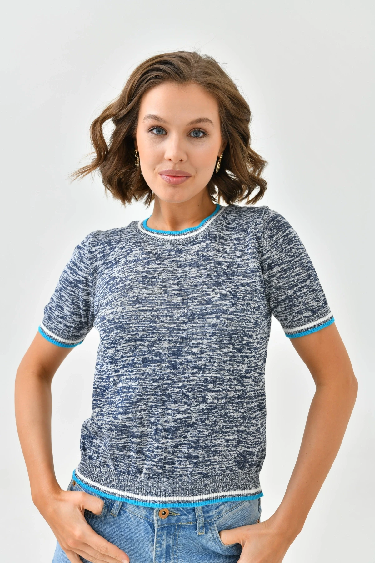 Kadın Bisiklet Yaka Kısa Kol Triko Kazak 10192