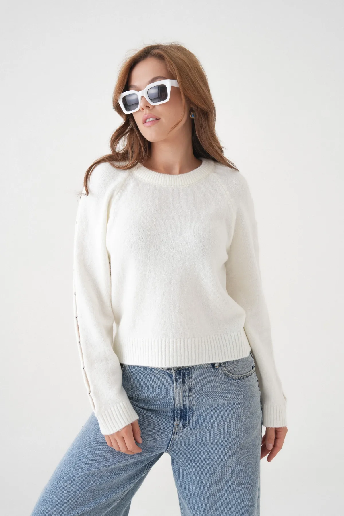 Kadın Bisiklet Yaka Kolları Boncuk Detay Yumuşak Dokulu Triko Kazak