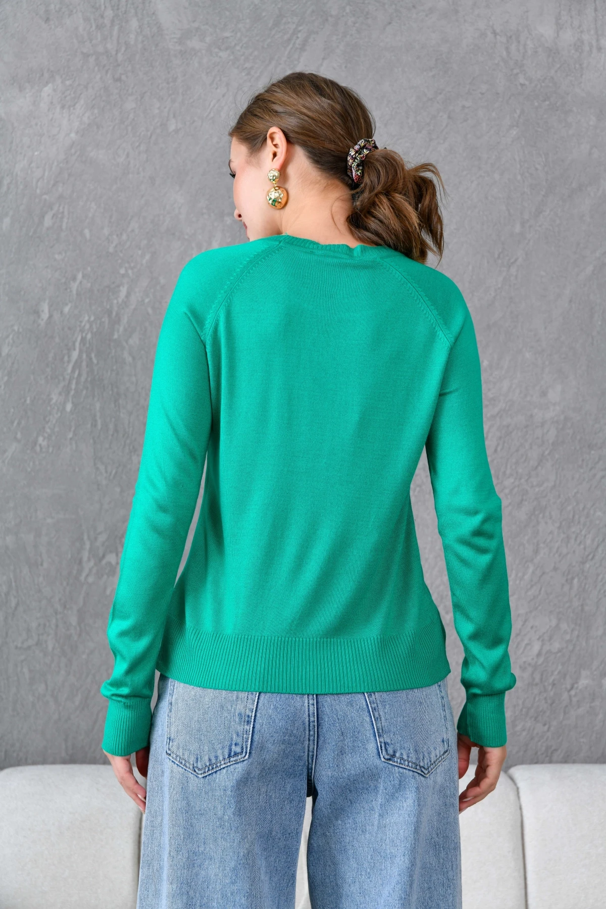 Kadın Bisiklet Yaka Nakış İşlemeli  Çizgili Triko Kazak 10285.Vsc