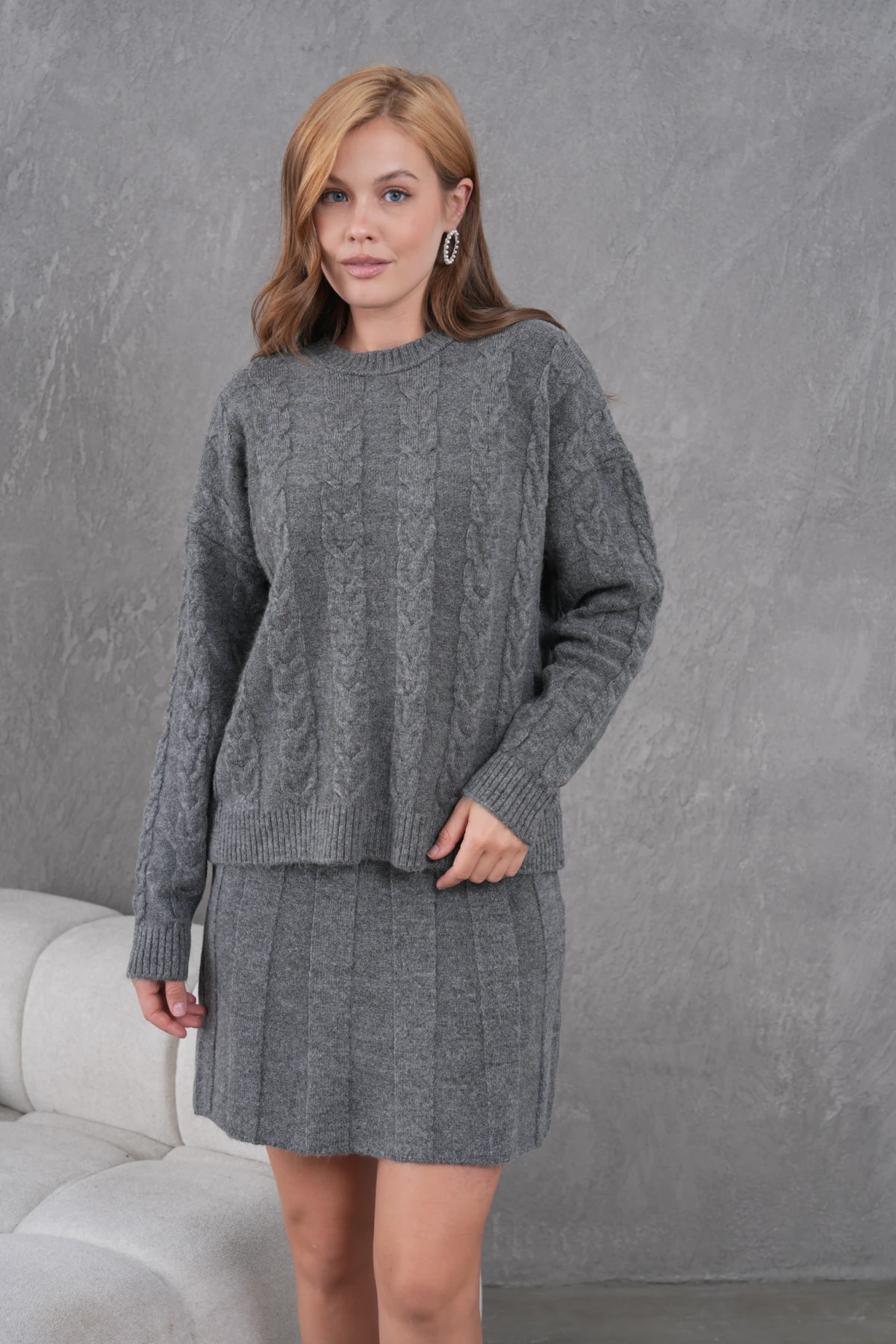 Kadın Bisiklet Yaka Saç Örgü Kazak Etek İkili Triko Takım