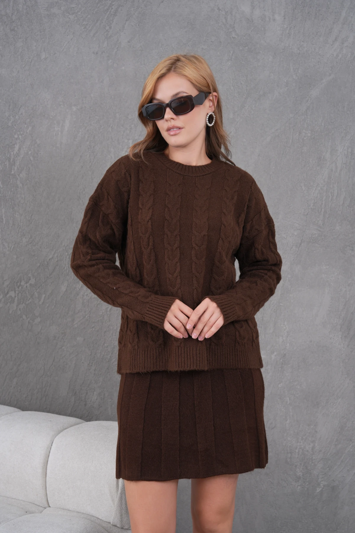 Kadın Bisiklet Yaka Saç Örgü Kazak Etek İkili Triko Takım