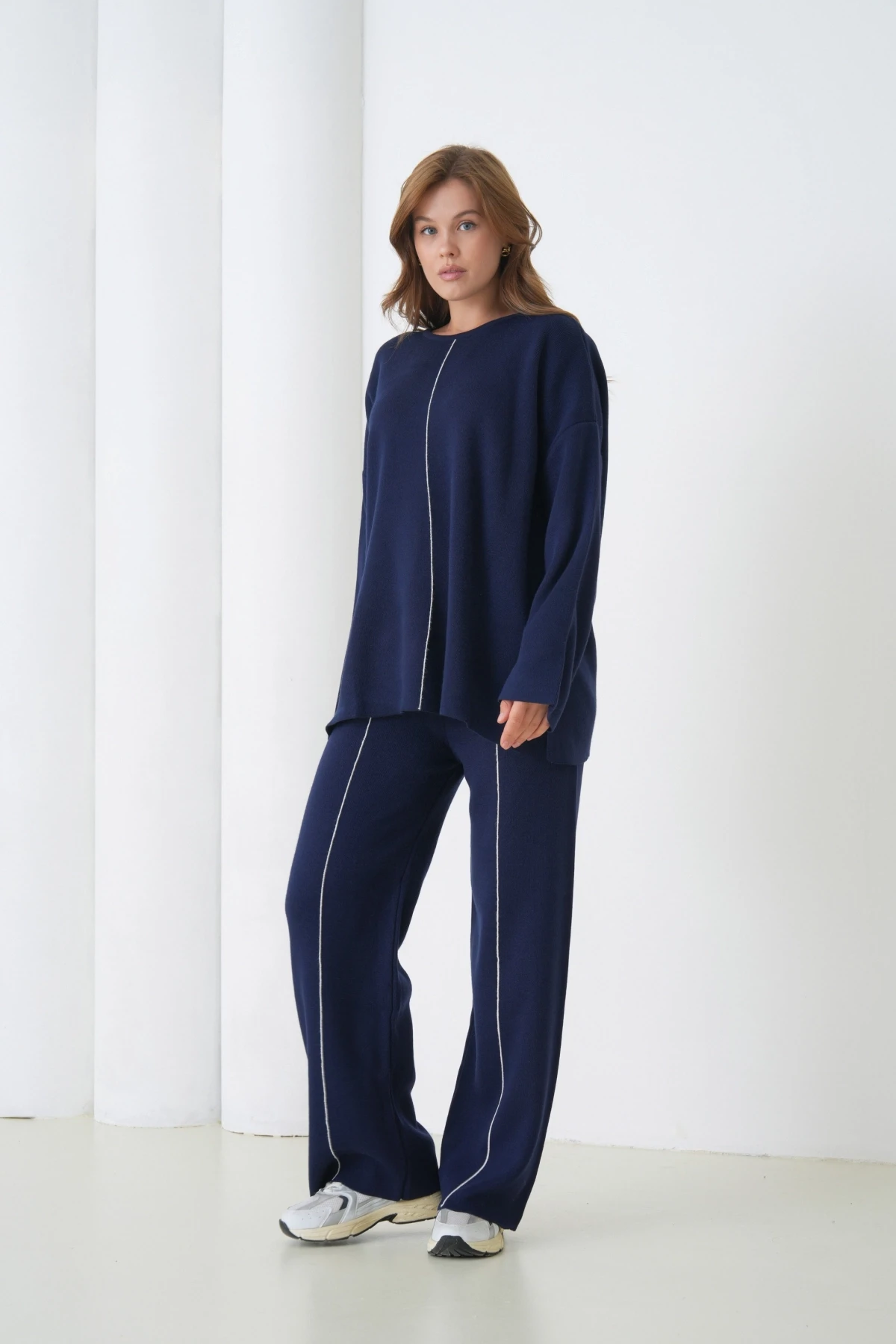 Kadın Bisiklet Yaka Yırtmaçlı Oversize Kazak Pantolon İkili Triko Takım