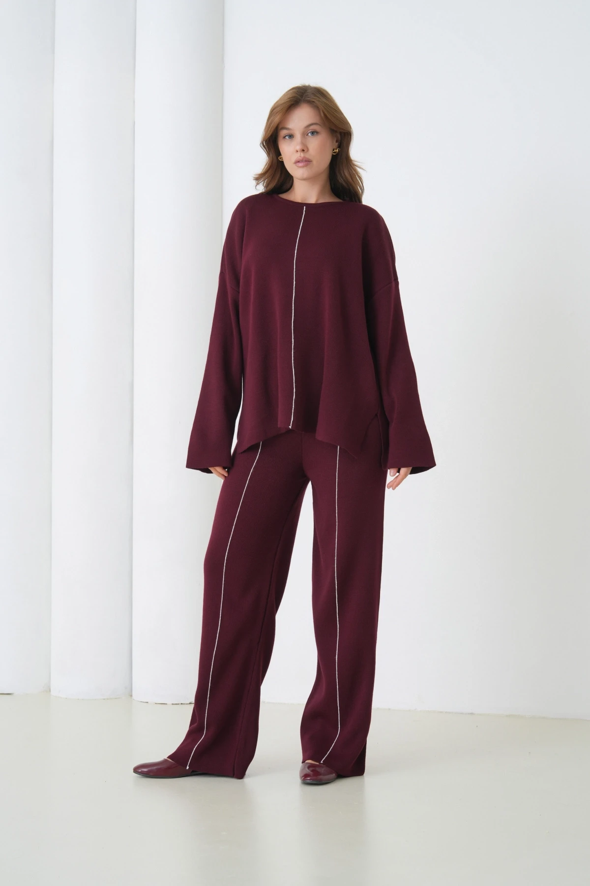 Kadın Bisiklet Yaka Yırtmaçlı Oversize Kazak Pantolon İkili Triko Takım