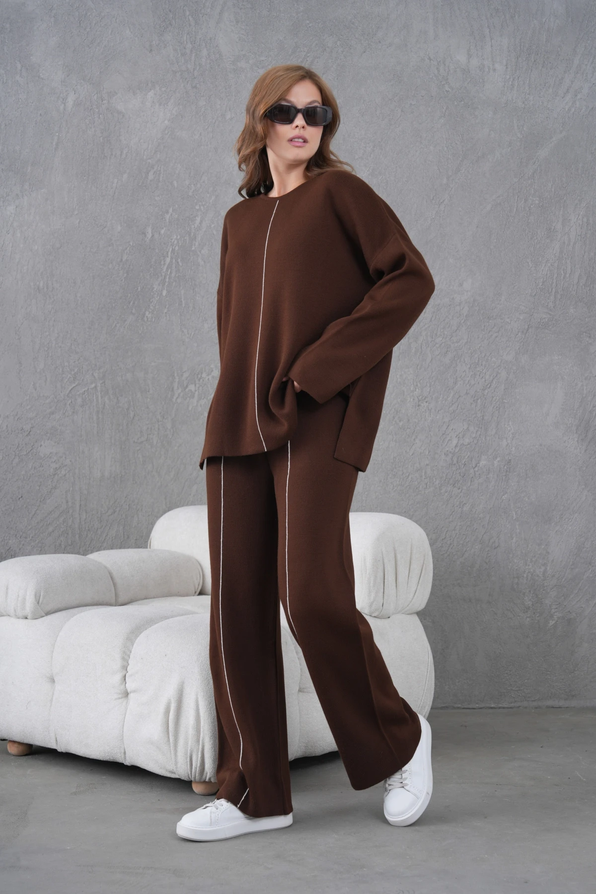 Kadın Bisiklet Yaka Yırtmaçlı Oversize Kazak Pantolon İkili Triko Takım