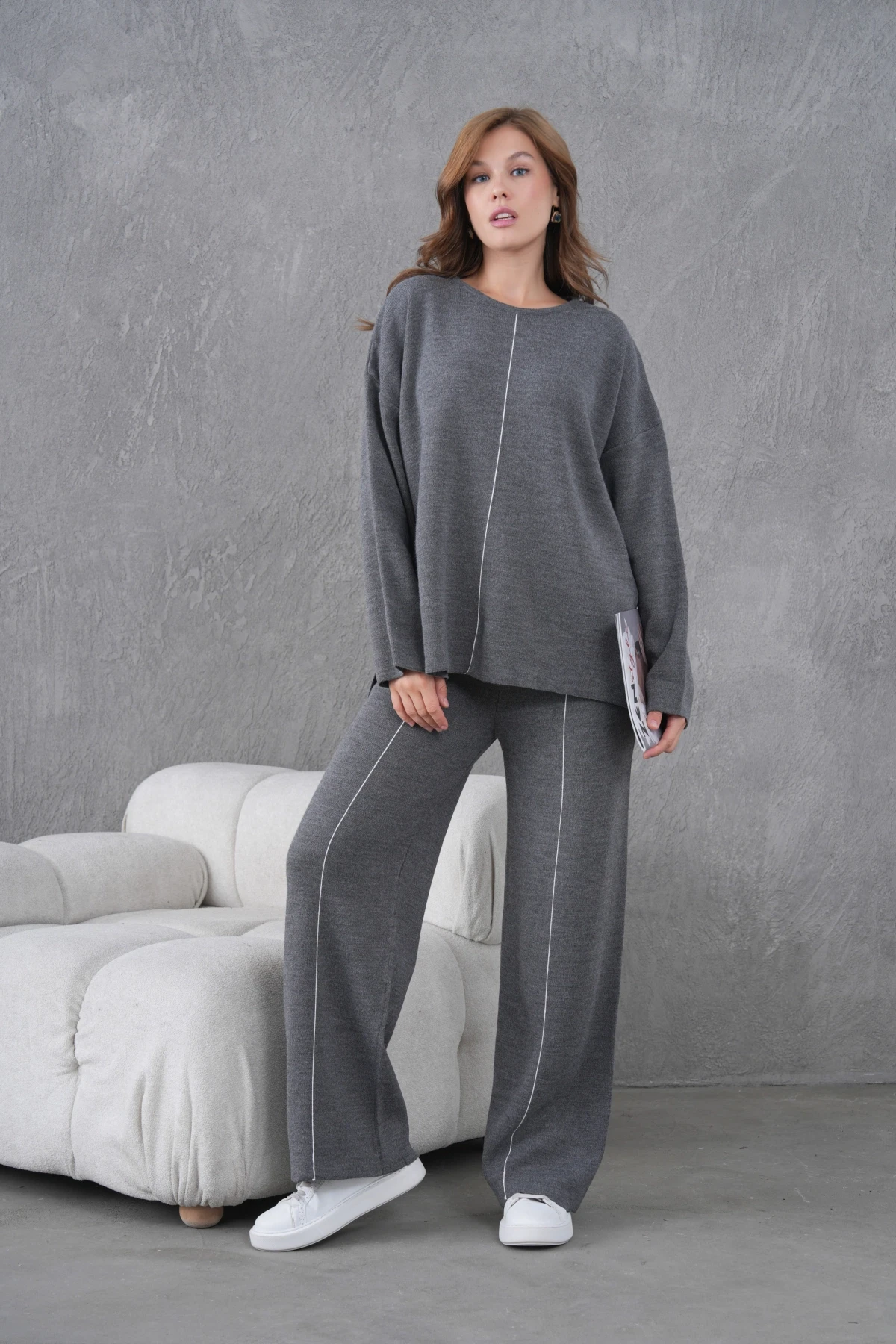 Kadın Bisiklet Yaka Yırtmaçlı Oversize Kazak Pantolon İkili Triko Takım