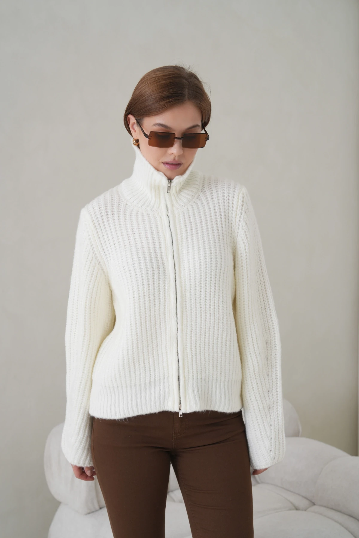 Kadın Devrik Yaka Fermuar Kapama Fitilli Triko Ceket