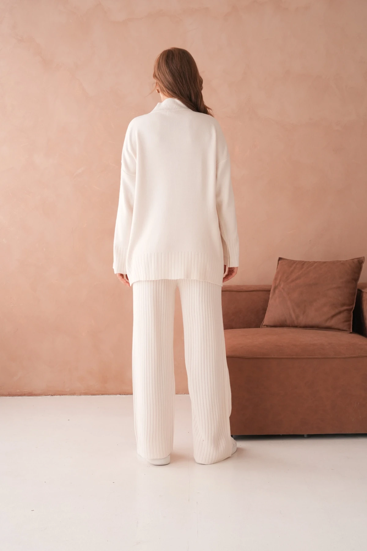 Kadın Dik Yaka Düğme Detay Yırtmaçlı Salaş Kazak Pantolon İkili Triko Takım