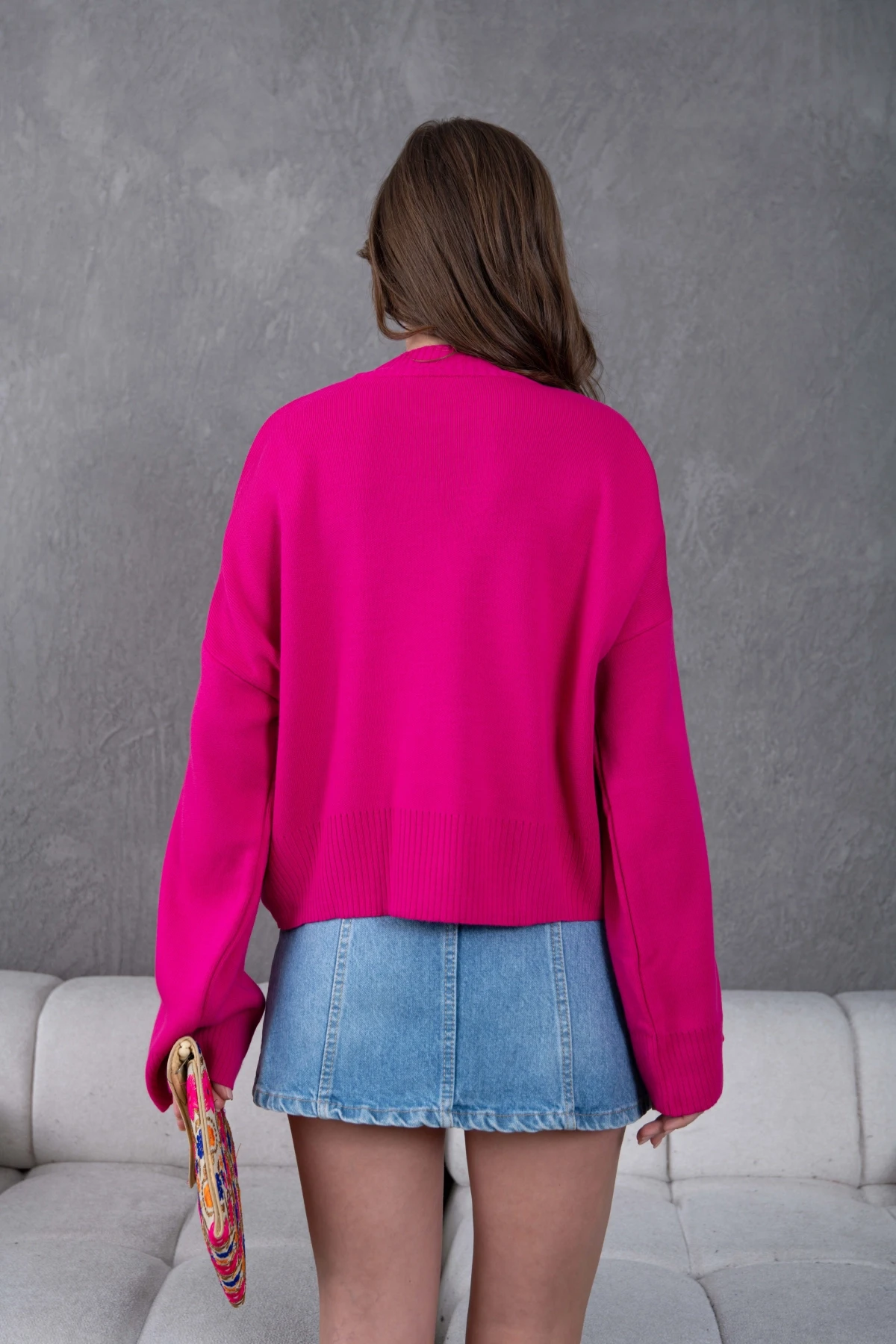 Kadın Dik Yaka Oversize Nakışlı Triko Kazak