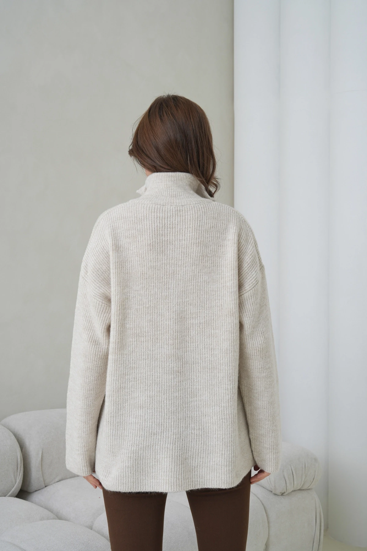 Kadın Dik Yaka Yarım Pat Fermuar Kapama Yumuşak Dokulu Oversize Triko Kazak 8702Sw