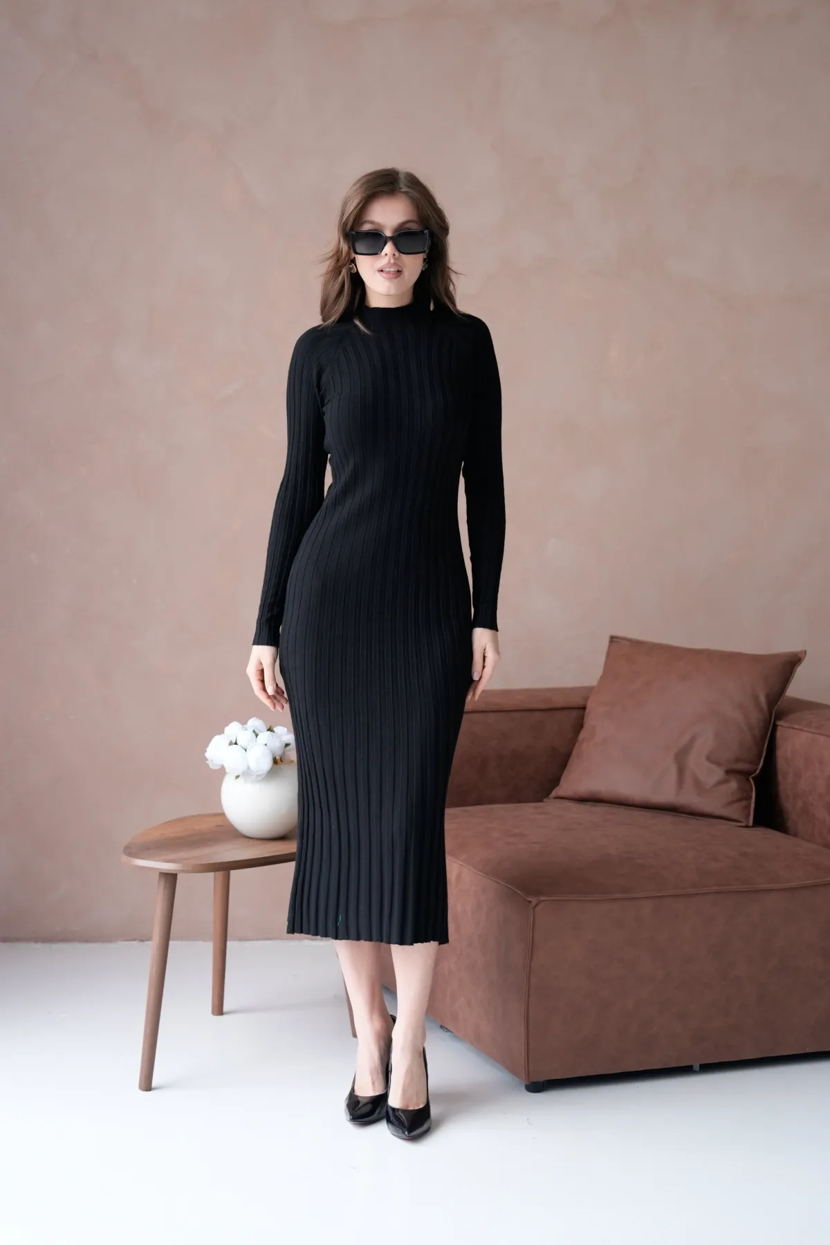 Kadın Dik Yaka Yumuşak Dokulu Premium İplik Maksi Boy Fitilli Triko Elbise