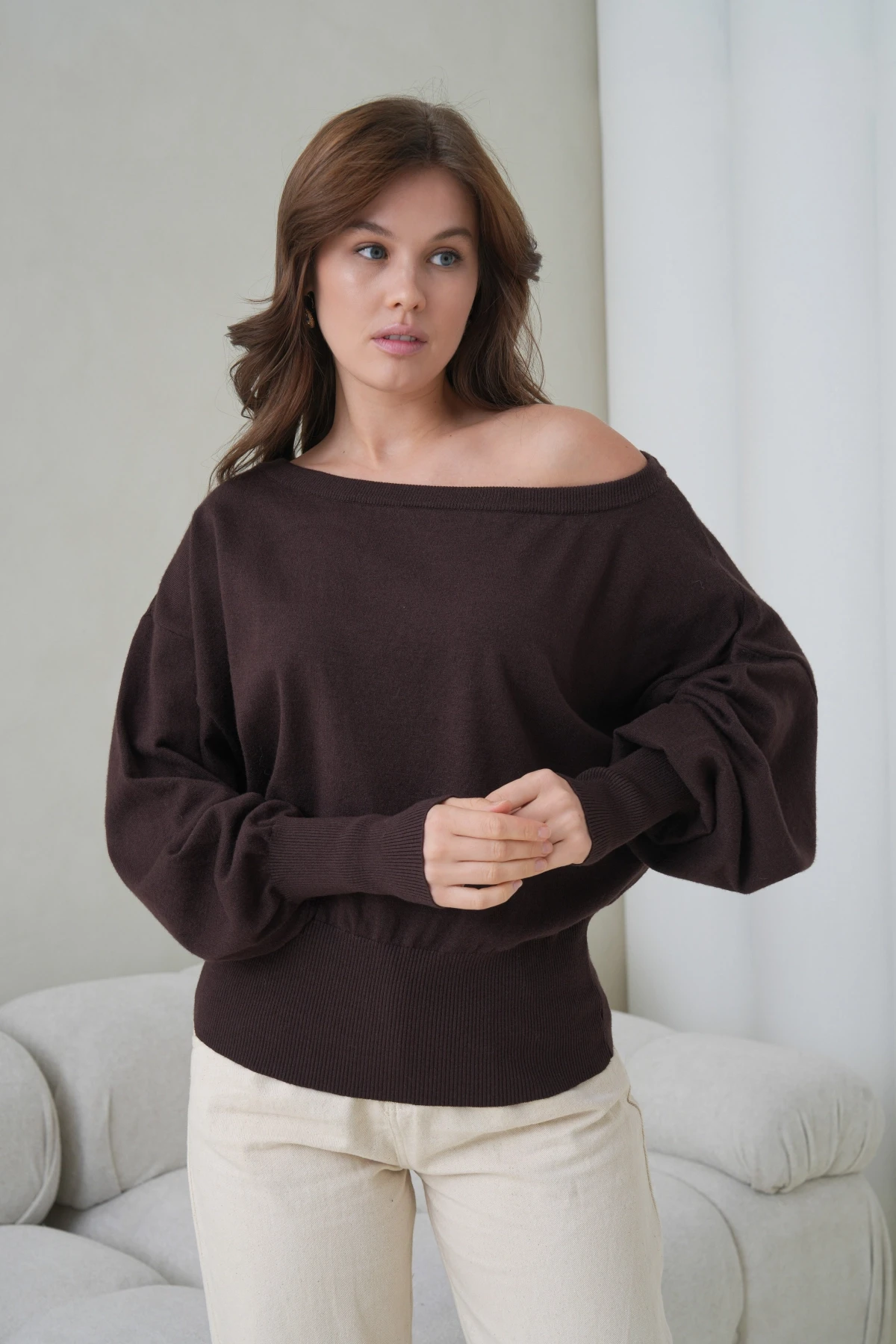 kadın geniş yaka koll detay trko kazak