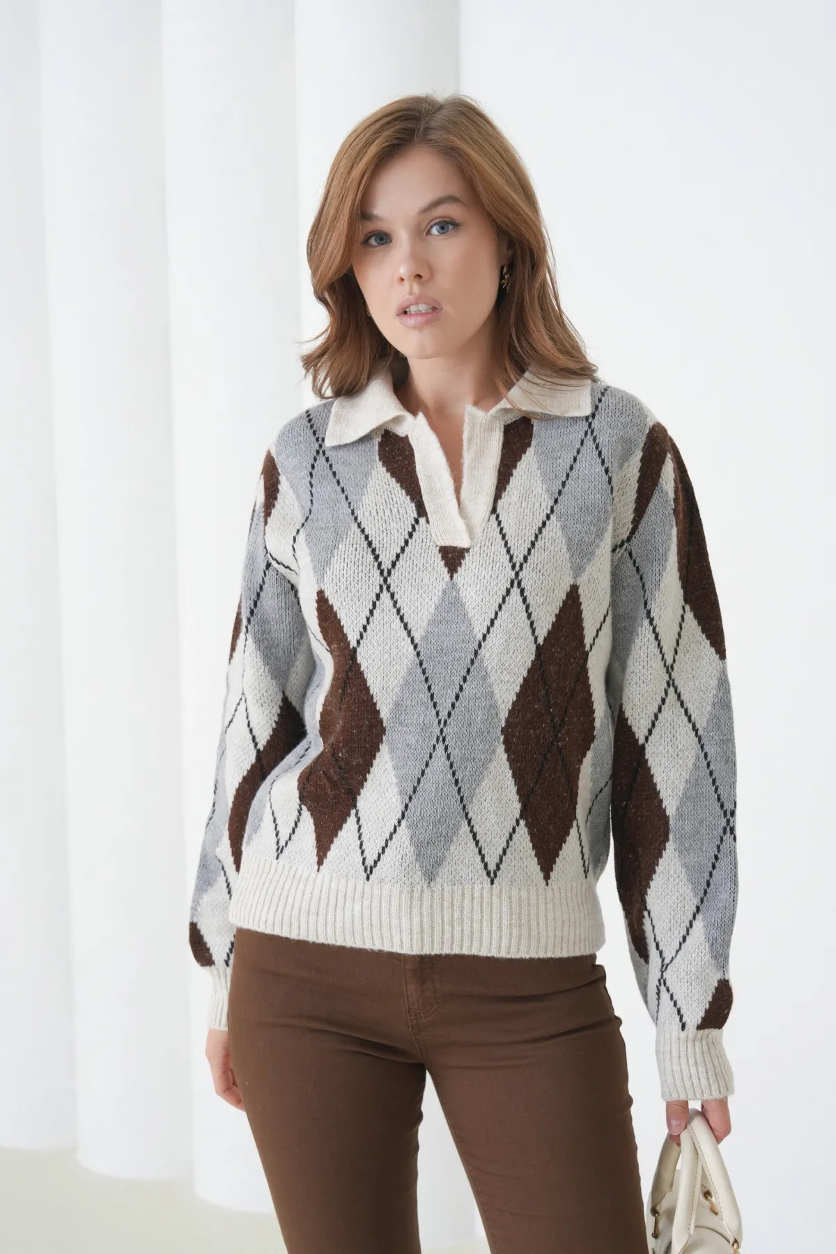 Kadın Polo Yaka Baklava Desenli Yumuşak Dokulu Triko Kazak