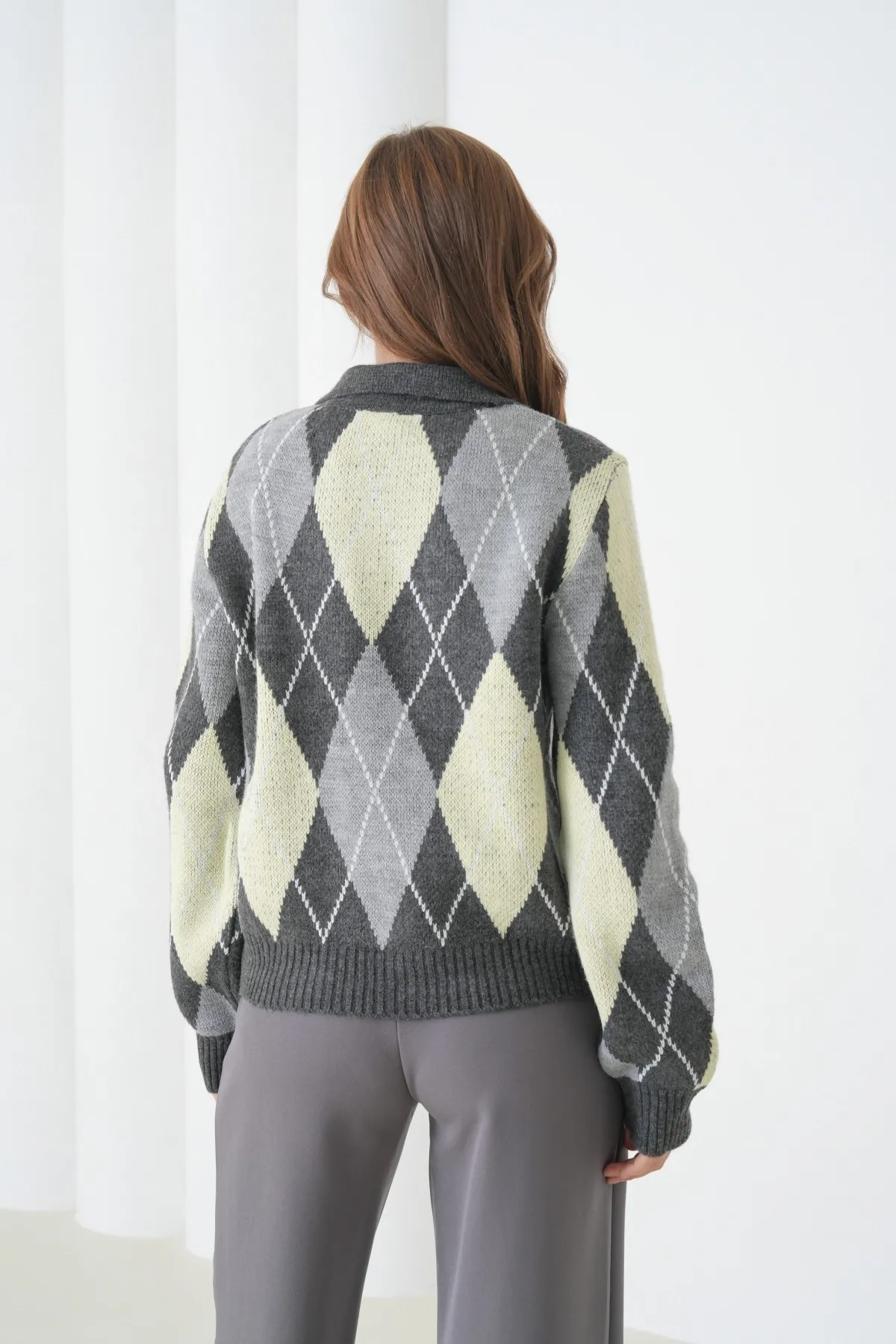 Kadın Polo Yaka Baklava Desenli Yumuşak Dokulu Triko Kazak