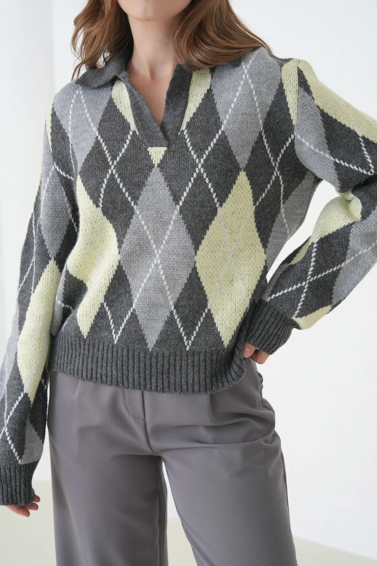 Kadın Polo Yaka Baklava Desenli Yumuşak Dokulu Triko Kazak