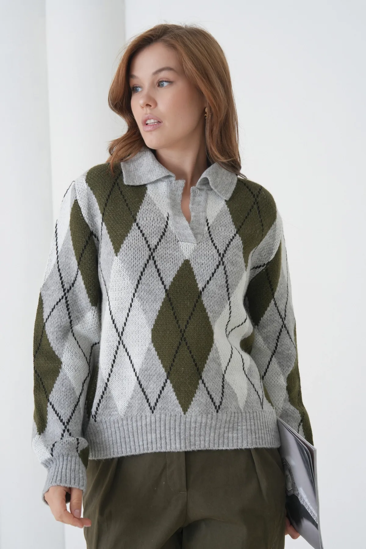 Kadın Polo Yaka Baklava Desenli Yumuşak Dokulu Triko Kazak