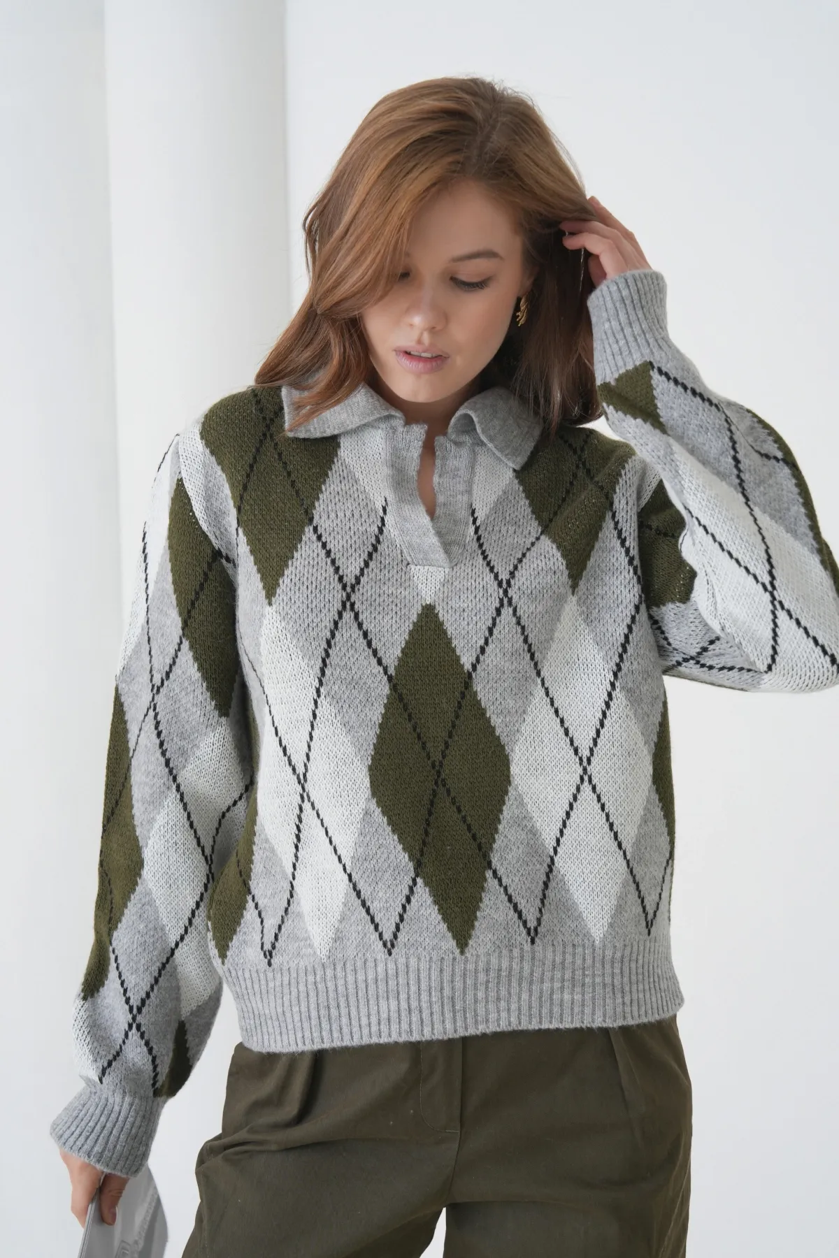 Kadın Polo Yaka Baklava Desenli Yumuşak Dokulu Triko Kazak