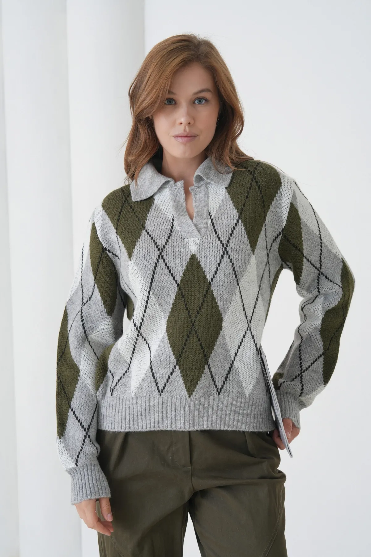 Kadın Polo Yaka Baklava Desenli Yumuşak Dokulu Triko Kazak