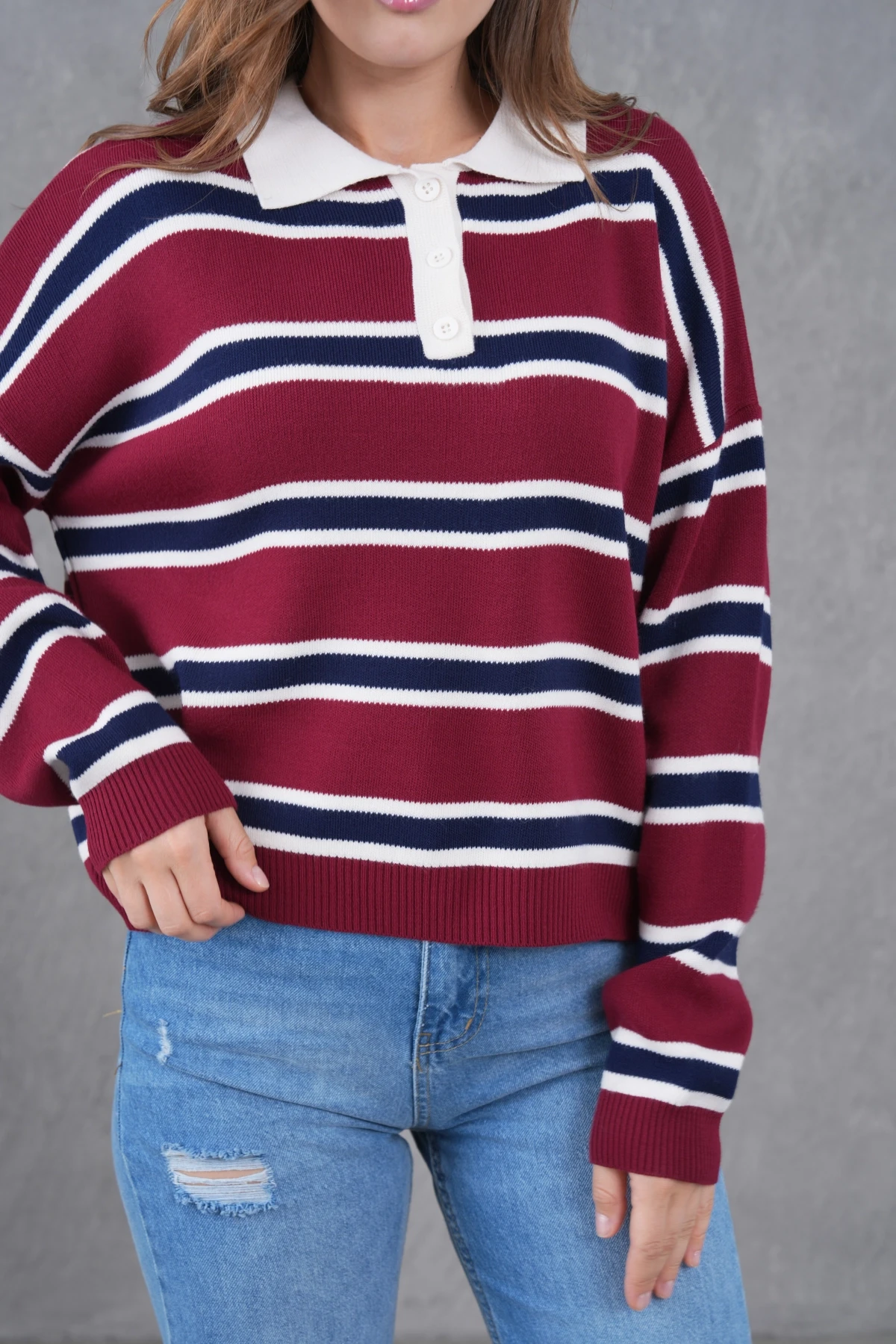 Kadın Polo Yaka Çizgili Yumuşak Dokulu Oversize Triko Kazak 