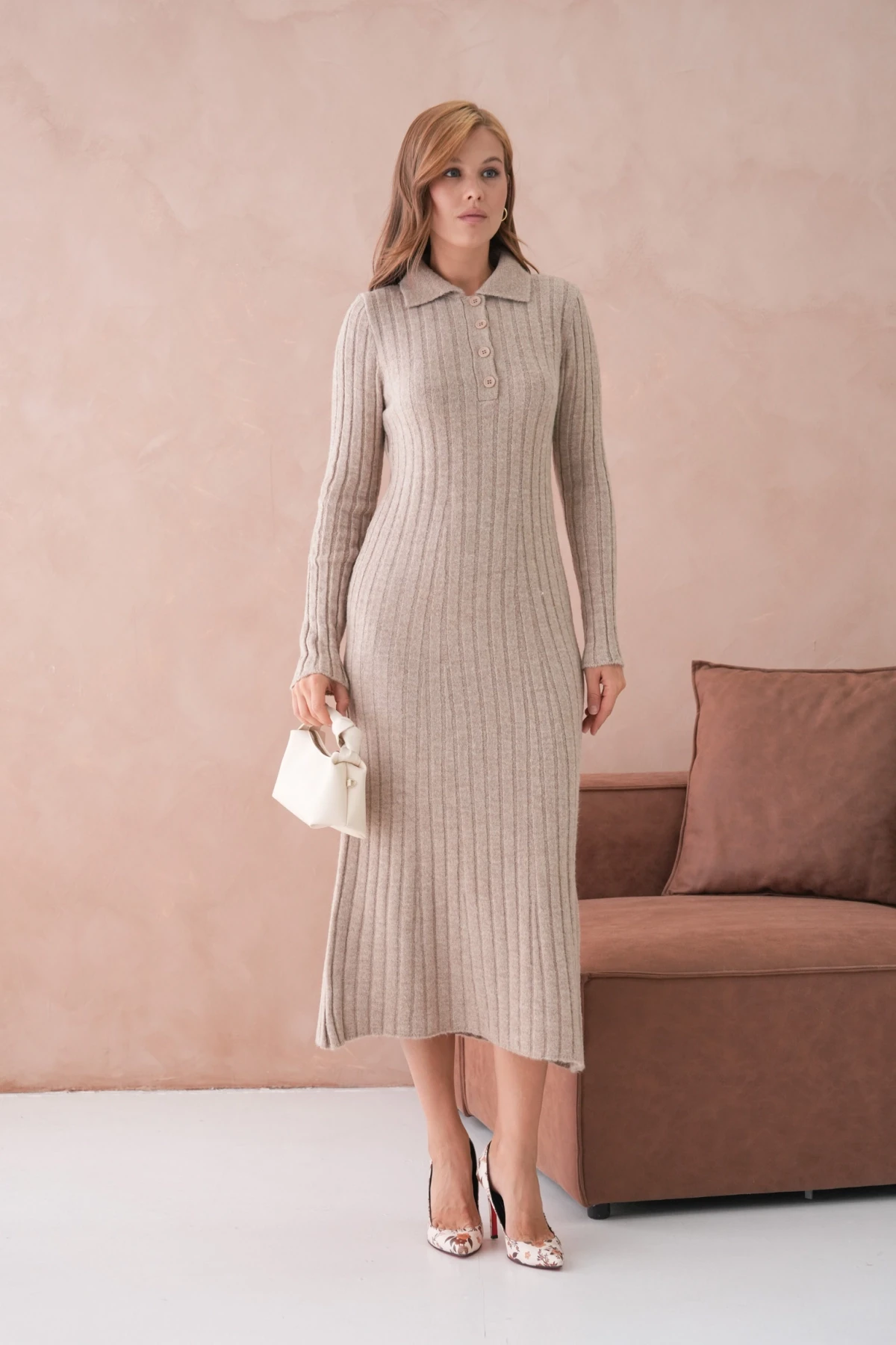 Kadın Polo Yaka Düğme Detay Maxi Boy Yumuşak Dokulu Fitilli Triko Elbise