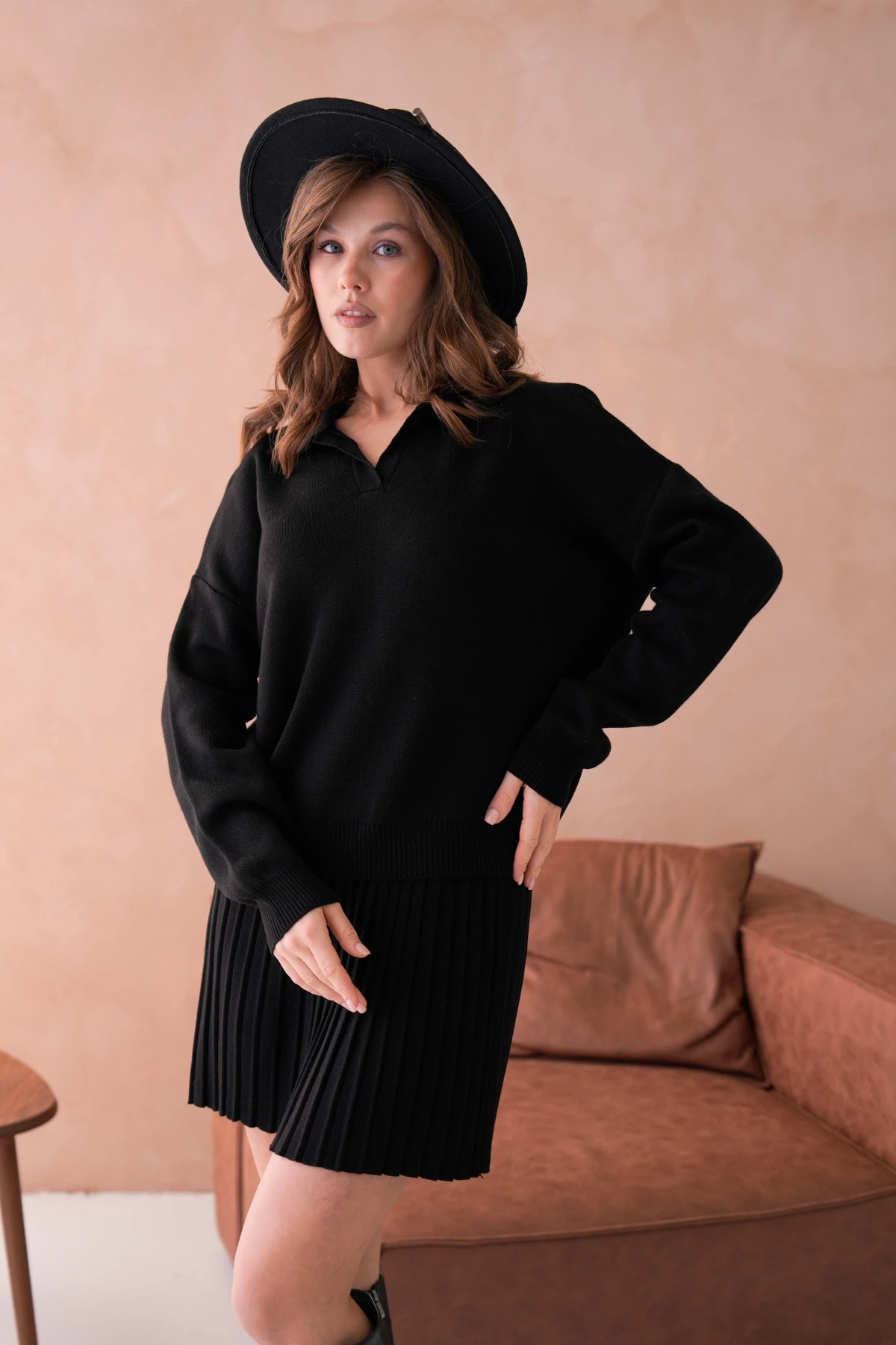 Kadın Polo Yaka Düşük Kol Kazak Kısa Etek İkili Triko Takım