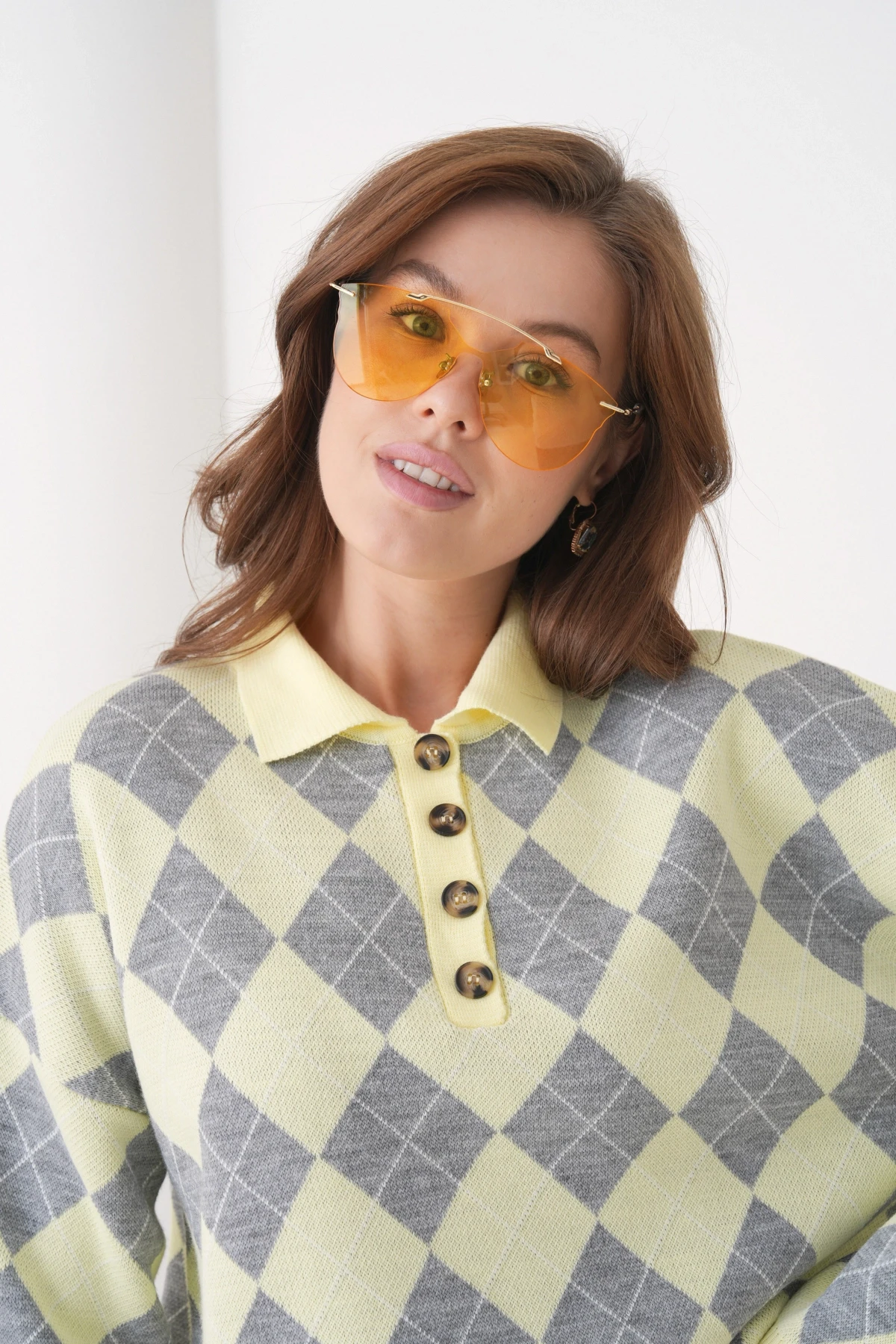 Kadın Polo Yaka Yarım Pat Düğme Detay Desenli Oversize Triko Kazak