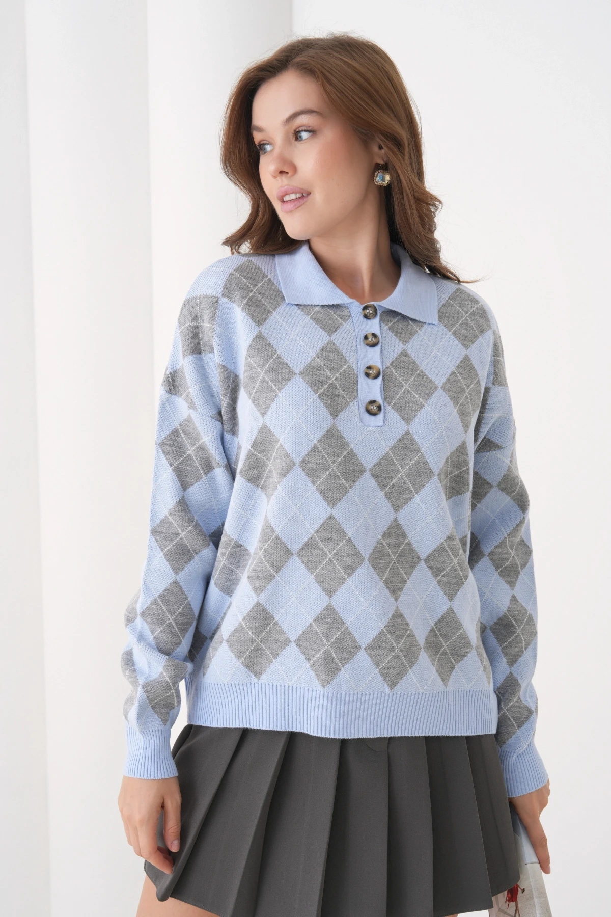 Kadın Polo Yaka Yarım Pat Düğme Detay Desenli Oversize Triko Kazak