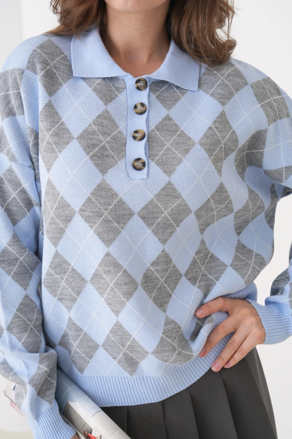 Kadın Polo Yaka Yarım Pat Düğme Detay Desenli Oversize Triko Kazak