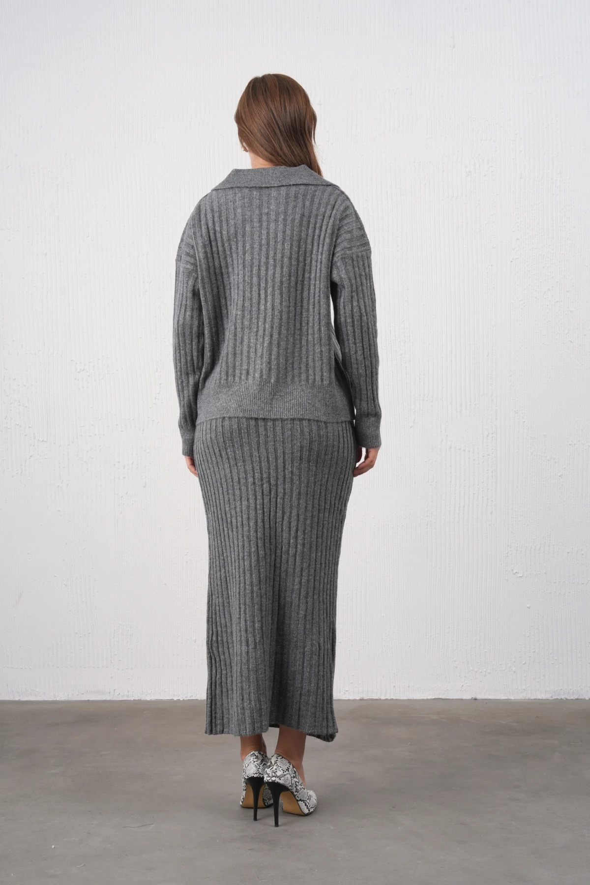 Kadın Polo Yaka Yarım Pat Örgü Detay Kazak Etek İkili Triko Takım