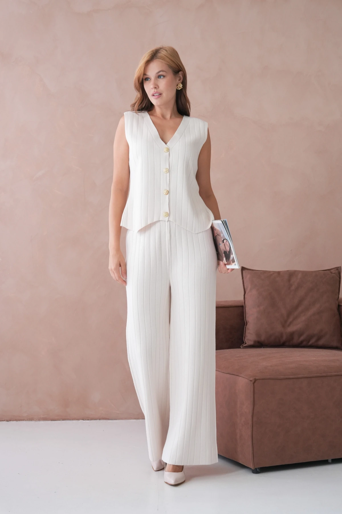 Kadın V Yaka Düğme Detay Yelek Pantolon İkili Triko Takım