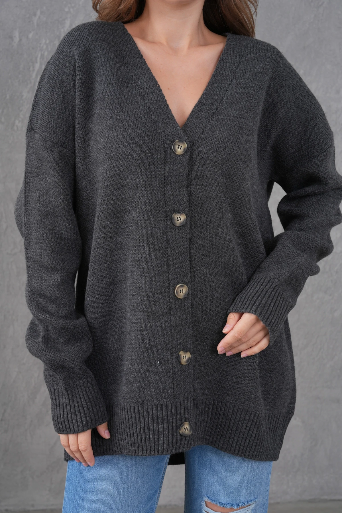 Kadın V Yaka Düğme Kapama Oversize Uzun Triko Hırka 8596