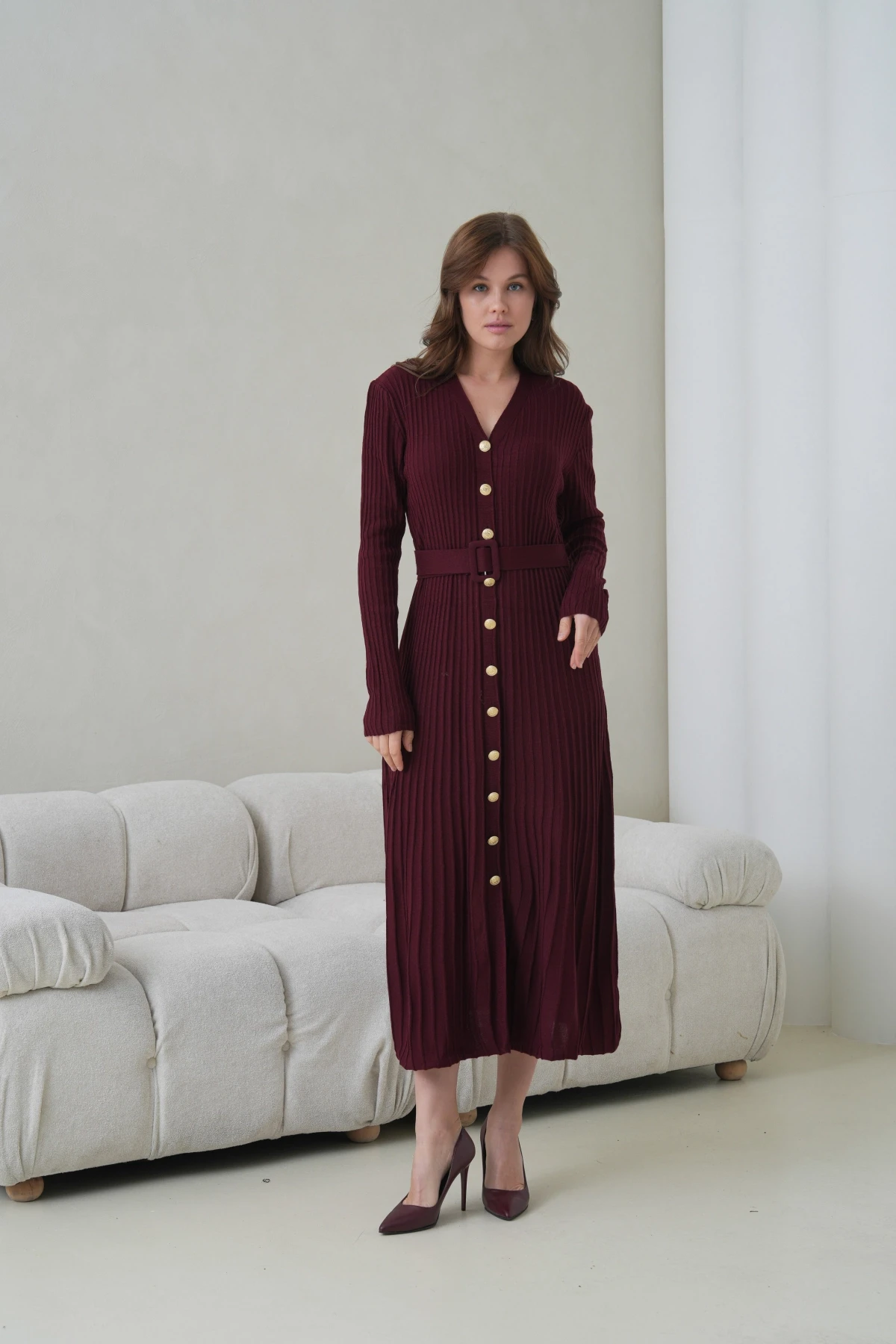 Kadın V Yaka Ful Düğme Kapama Kemer Detay Maksi Boy Fitilli Triko Elbise