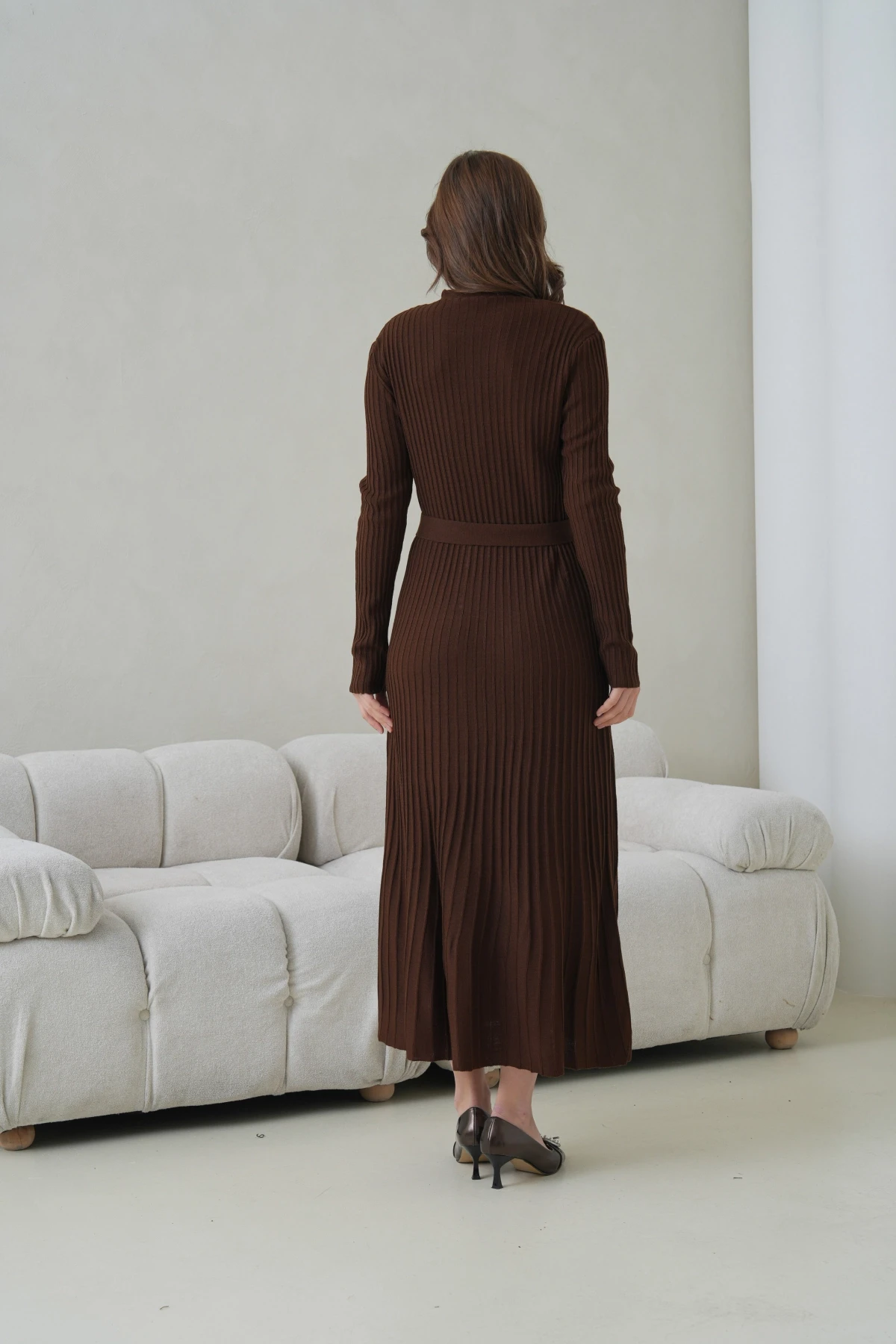 Kadın V Yaka Ful Düğme Kapama Kemer Detay Maksi Boy Fitilli Triko Elbise