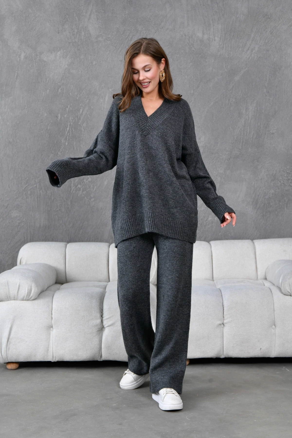 Kadın V Yaka Örgü Detay Oversize Kazak Pantolon İkili Triko Takım