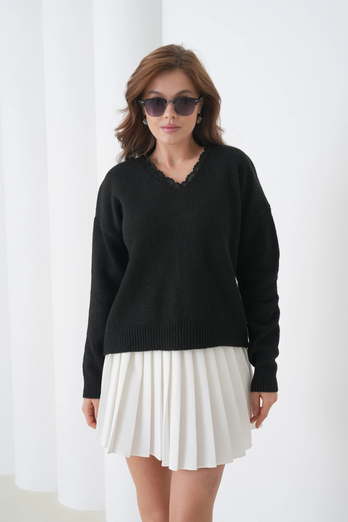 Kadınv Yak Adantel Detay Yumuşak Dokulu Triko Kazak