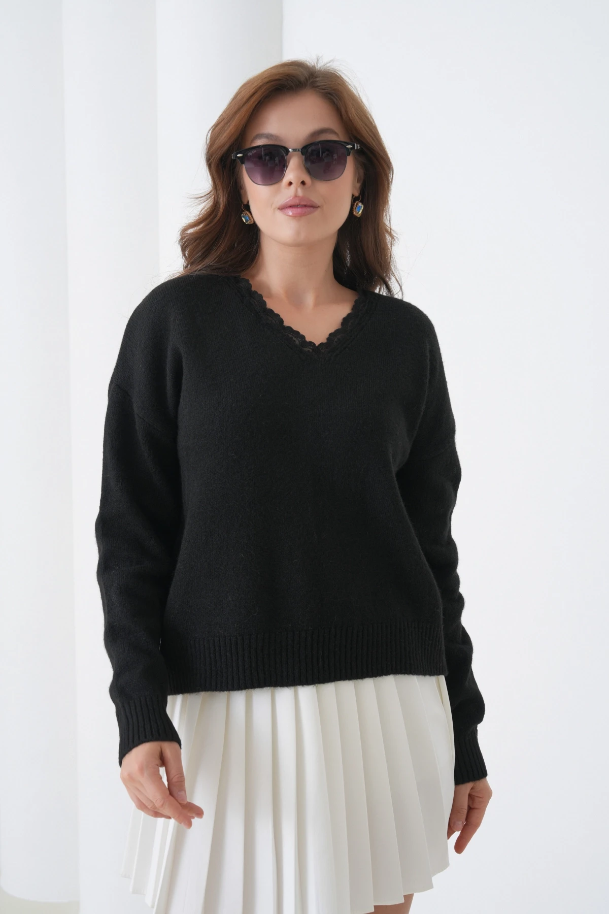 Kadınv Yak Adantel Detay Yumuşak Dokulu Triko Kazak