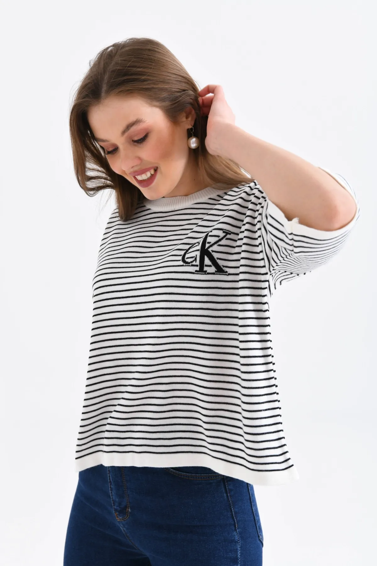 Kadın Bisiklet Yaka Çizgili Oversize Triko Kazak 10160