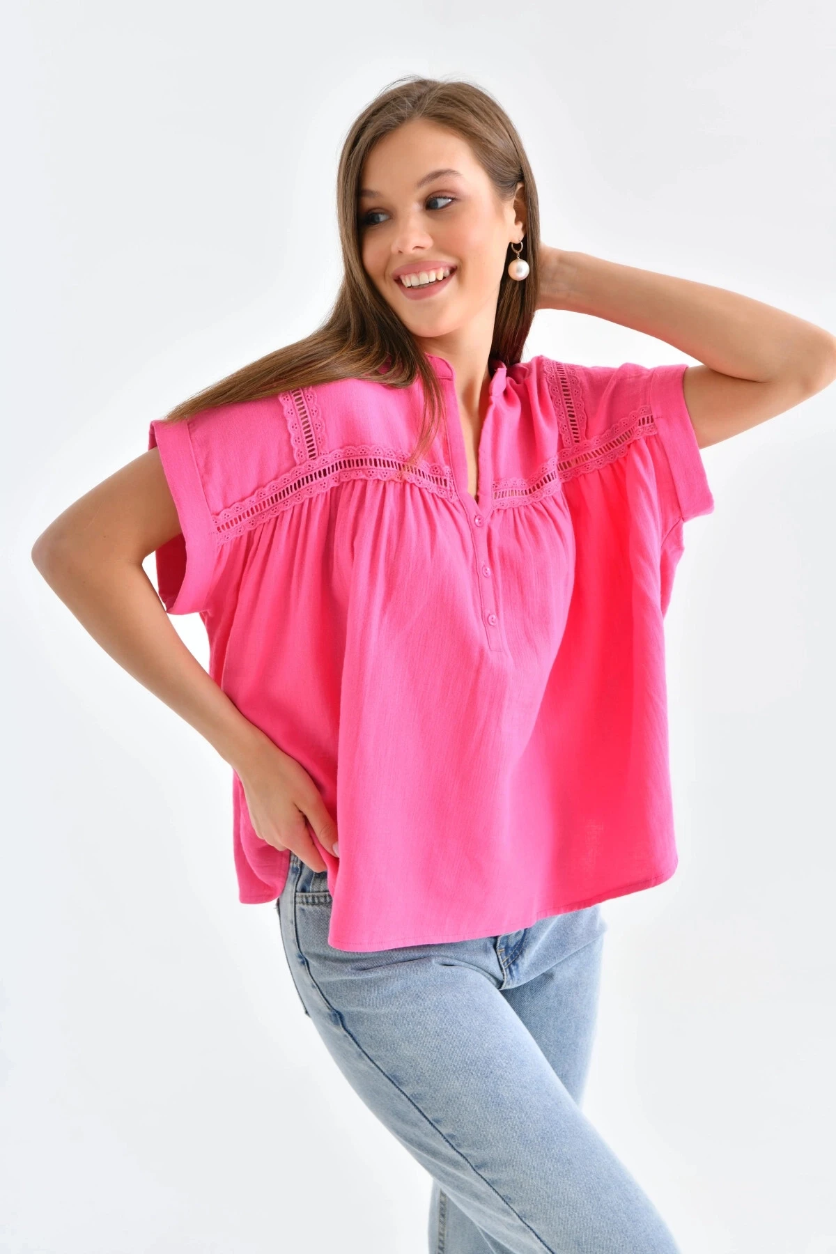 Dantel Detay Kısa Dokuma Bluz