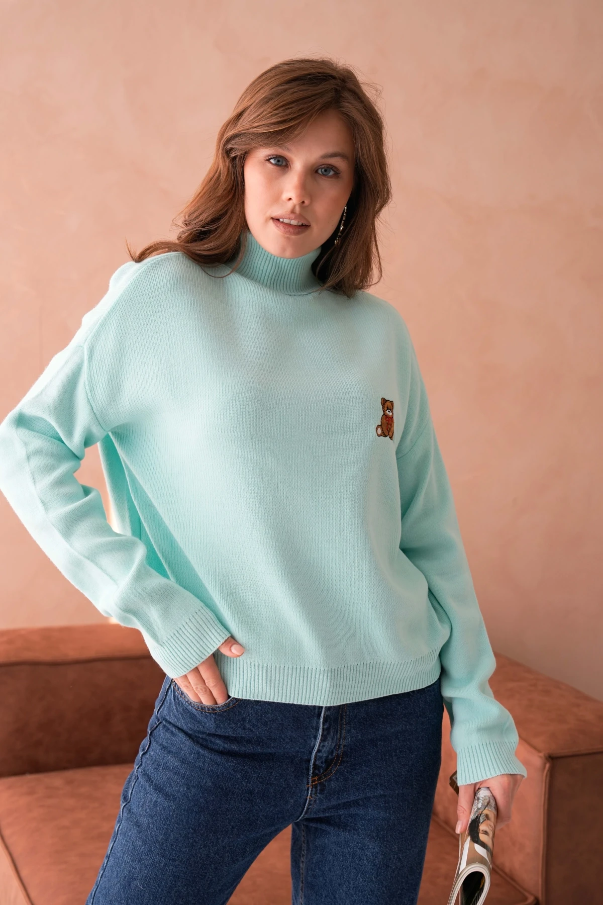 Kadın Balıkçı Yaka Nakış Detay Yumuşak Dokulu Basic Triko Kazak 214430