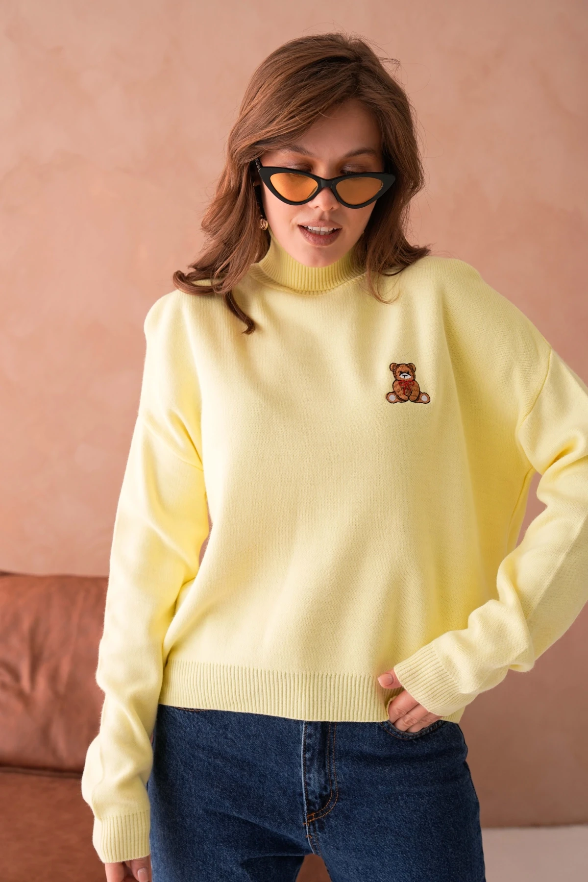 Kadın Balıkçı Yaka Nakış Detay Yumuşak Dokulu Basic Triko Kazak 214430