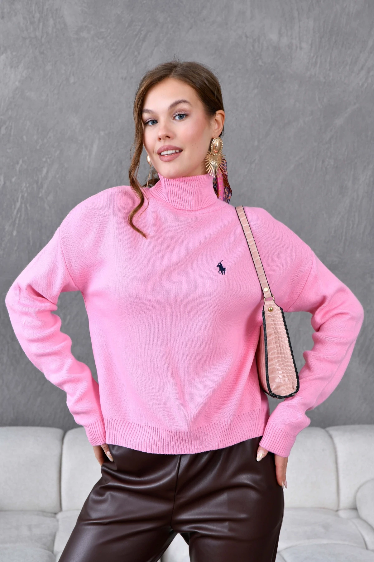 Kadın Balıkçı Yaka Yumuşak Dokulu Triko Kazak 10991