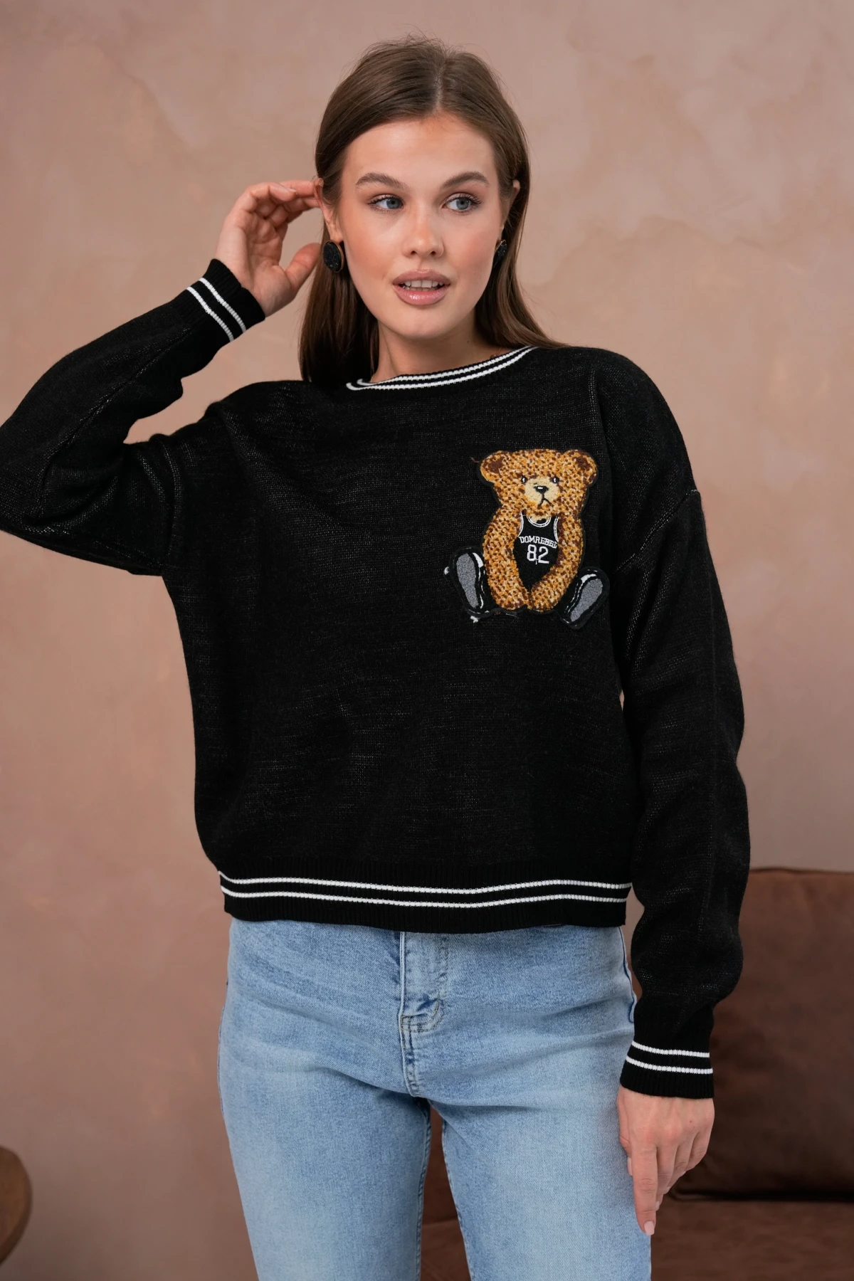 Kadın Bisiklet Yaka Çizgi Detay Nakışlı Triko Kazak 10519