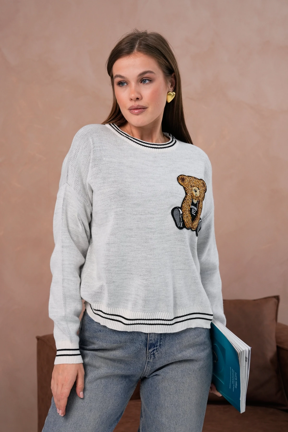 Kadın Bisiklet Yaka Çizgi Detay Nakışlı Triko Kazak 10519