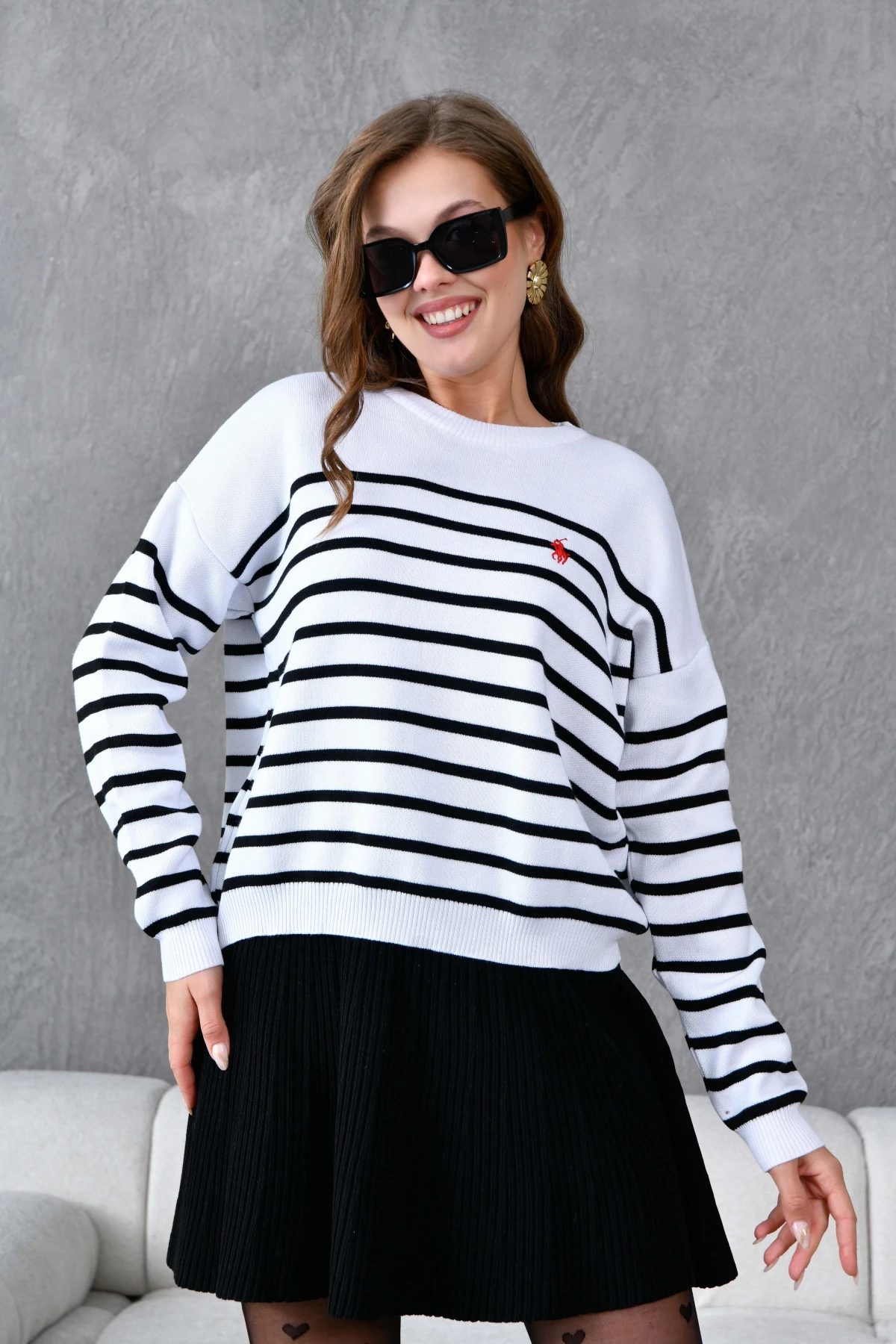 Kadın Bisiklet Yaka Nakış Detaylı Çizgili Triko Kazak 10272.Ctn