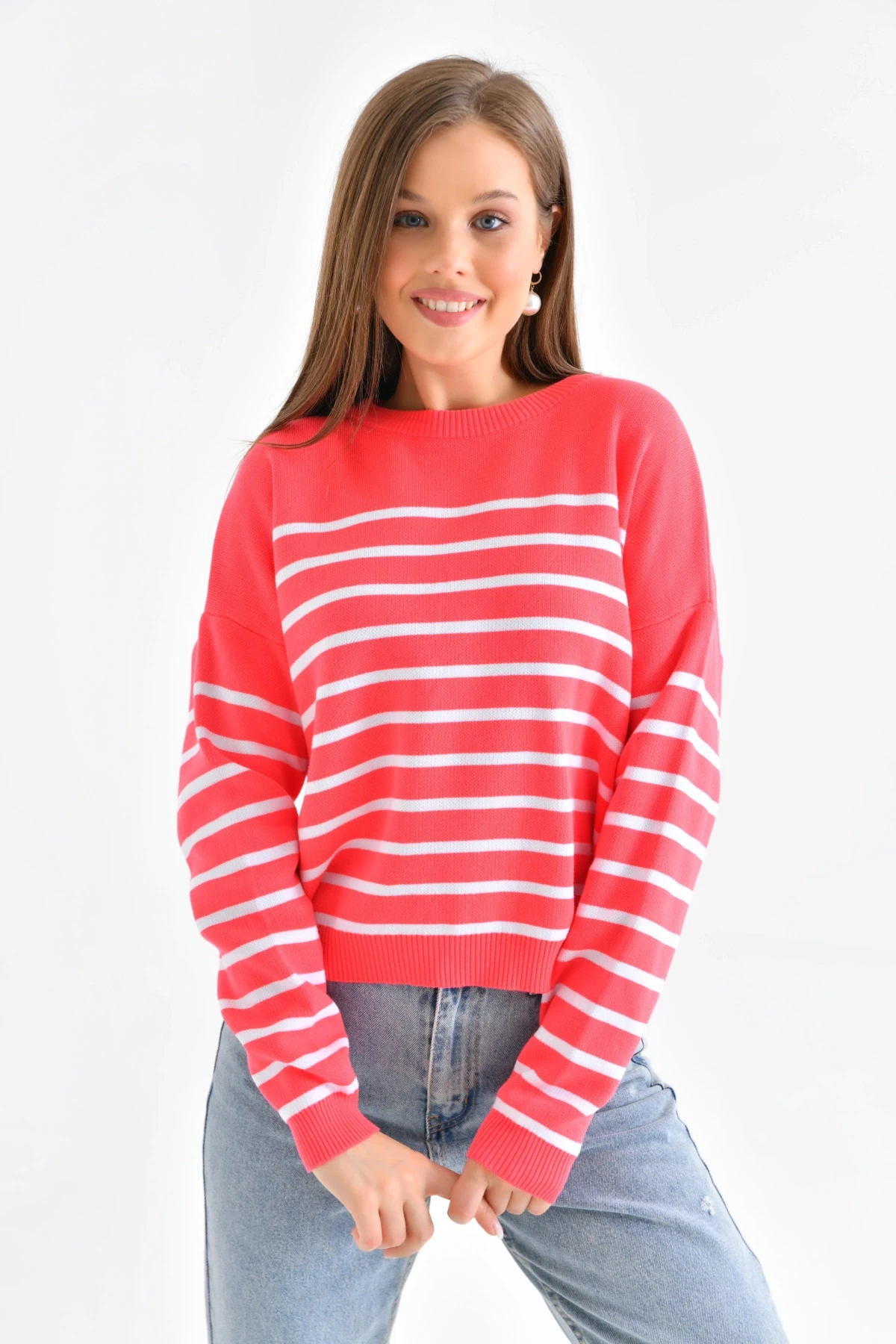 Kadın Bisiklet Yaka Nakış Detaylı Çizgili Triko Kazak 10272.Ctn