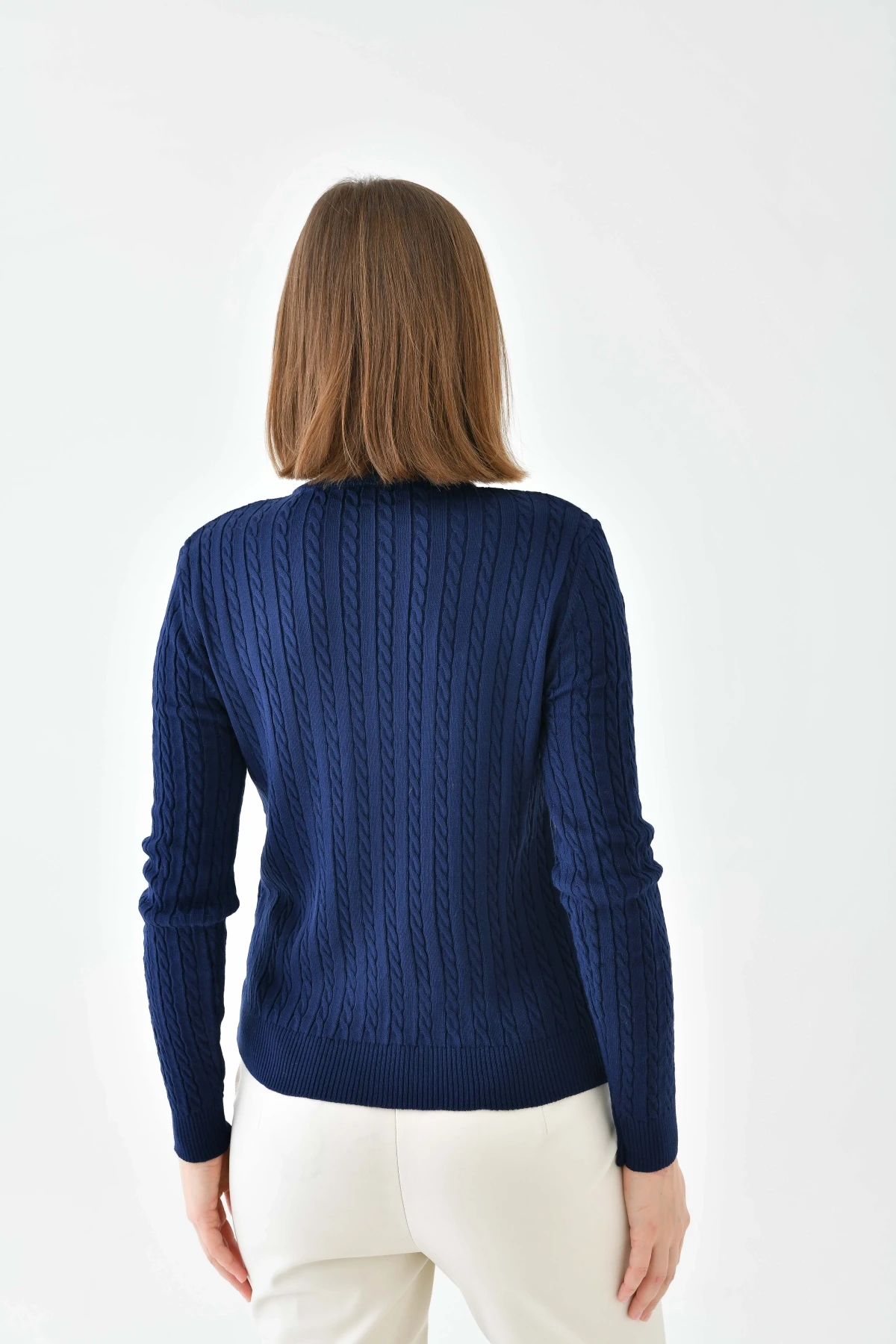 Kadın Bisiklet Yaka Saç Örgü Desenli Triko Kazak