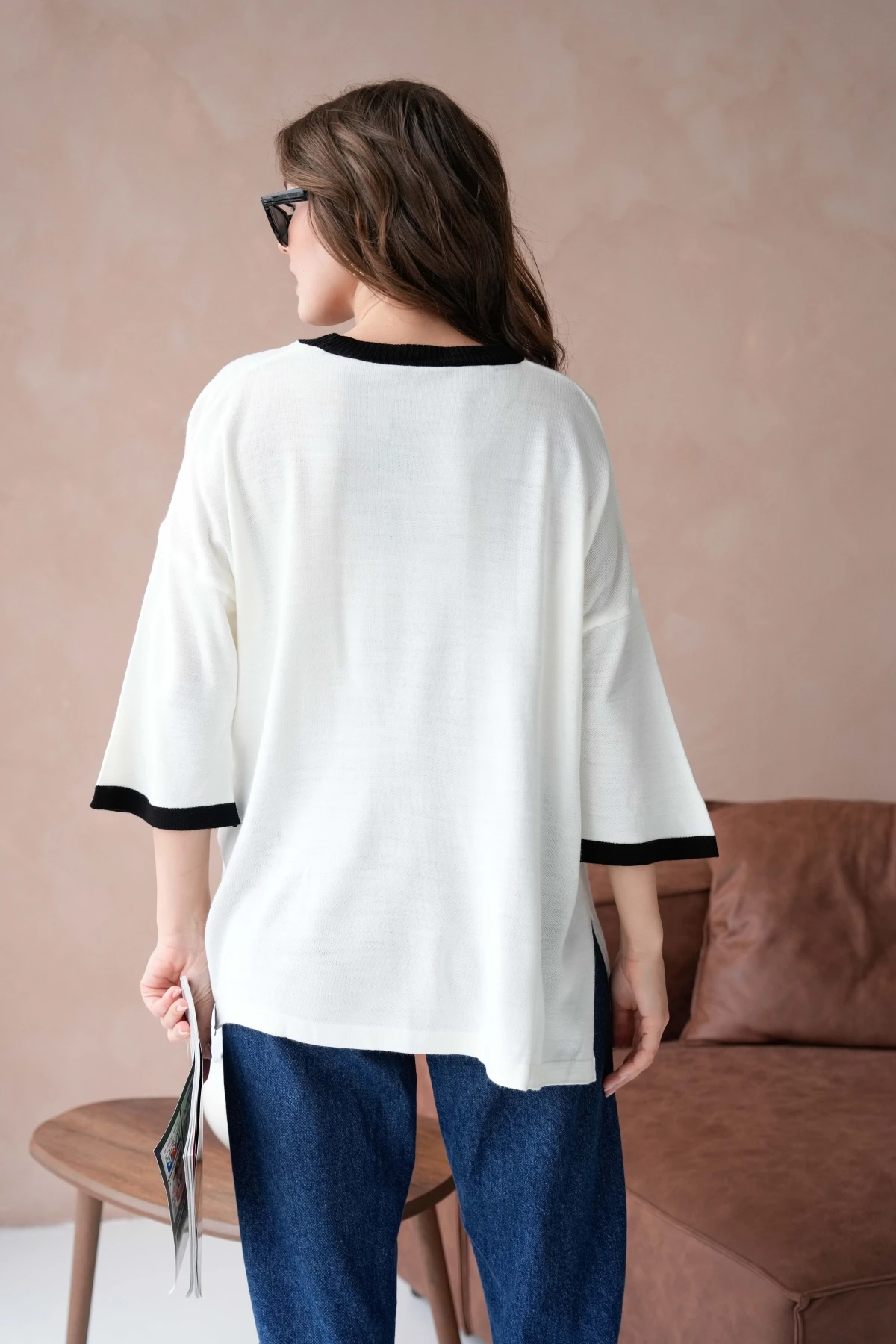 Kadın Bisiklet Yaka Taş İşlemeli Yırtmaçlı Oversize Triko Kazak 10042