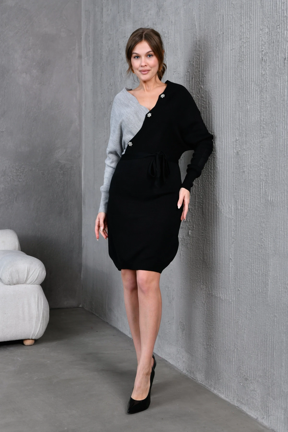 Kadın Degaje Yaka Düğme Detay Kuşaklı Renk Bloklu Midi Triko Elbise 214214