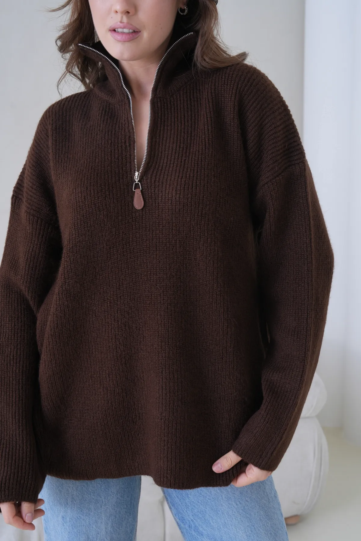 Kadın Dik Yaka Yarım Pat Fermuar Kapama Yumuşak Dokulu Oversize Triko Kazak 8702Sw